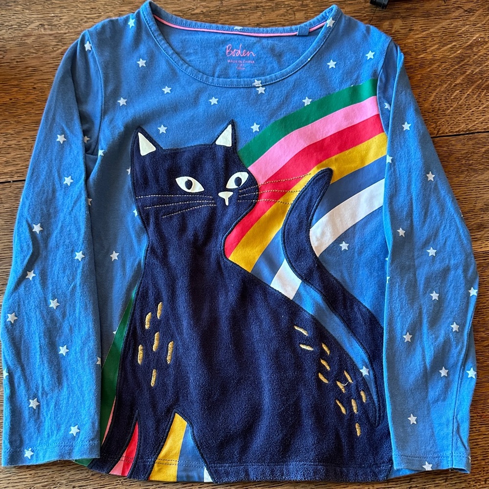 Mini Boden Blue Long-Sleeve Top with Navy Cat and Rainbow